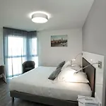 - Bordeaux - 3*