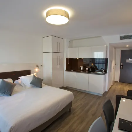 Bordeaux Apartahotel 3*