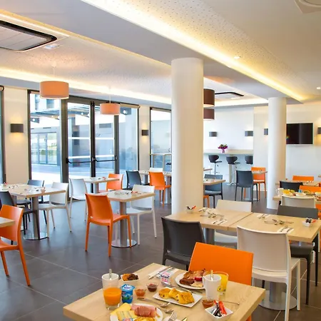 - Bordeaux - Apart Otel 3*