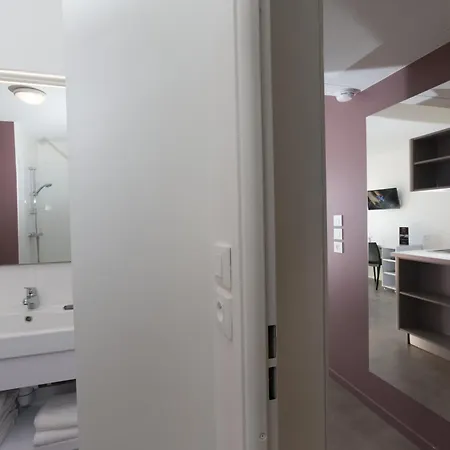 - Bordeaux - Apartmanhotel 3*