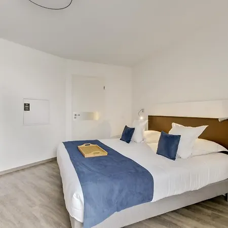 Apartahotel Bordeaux 3*