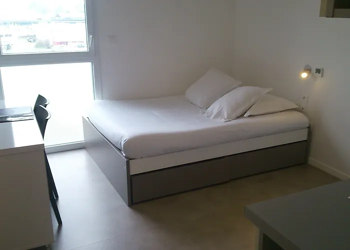 - Bordeaux - Lägenhetshotell Pessac